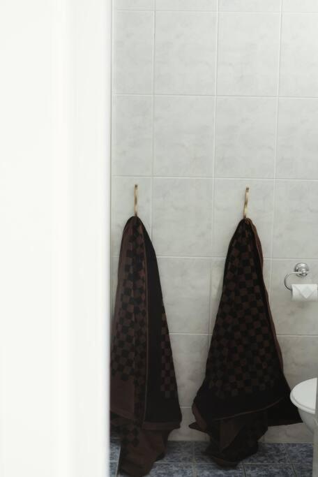Silver Linings - Hosted By Burleigh Letting